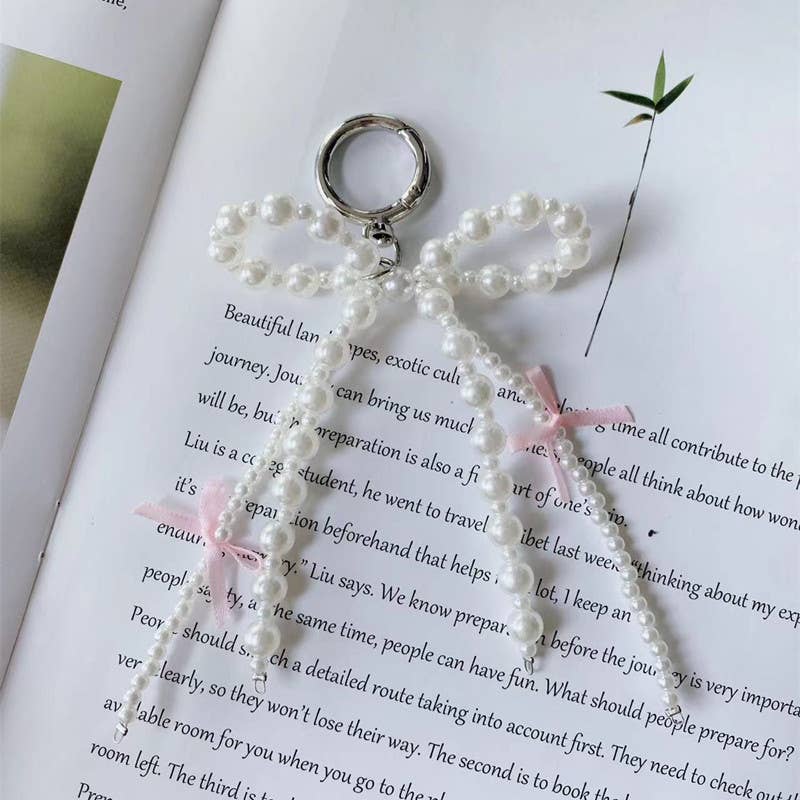 Pearl Ribbon Bow Keychain love heart Bag Charm: NO02