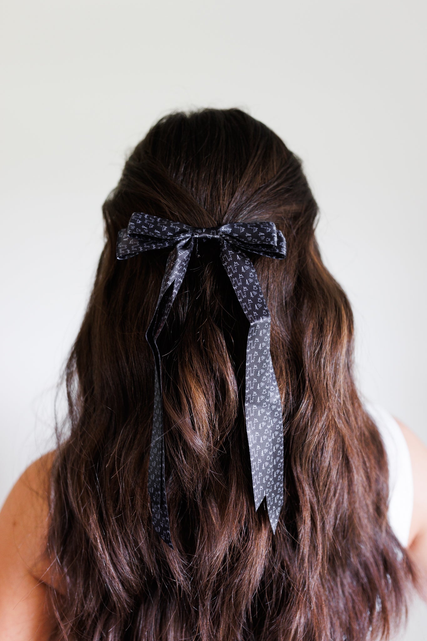 Black Brand Bow