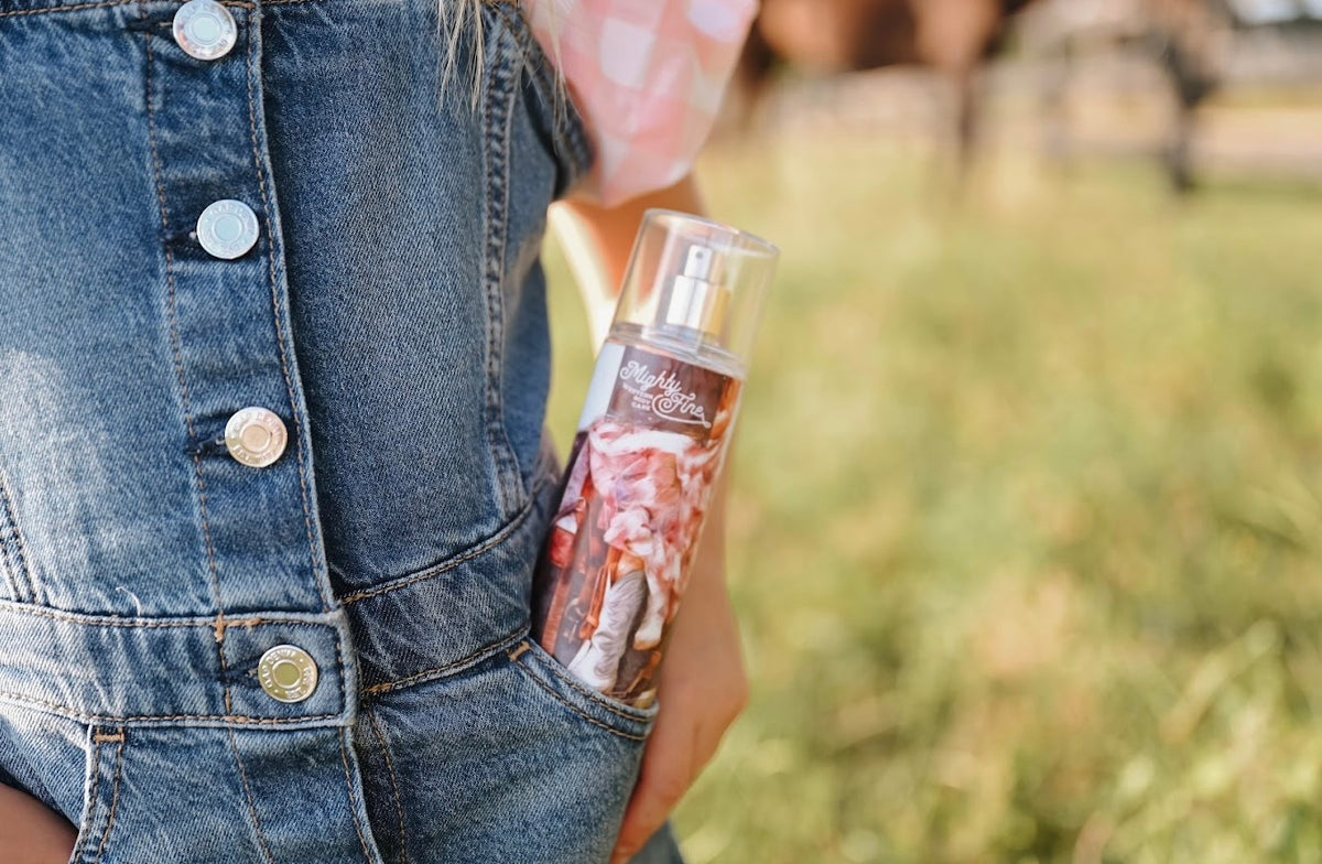 Ivory Floral Pastures Body Spray