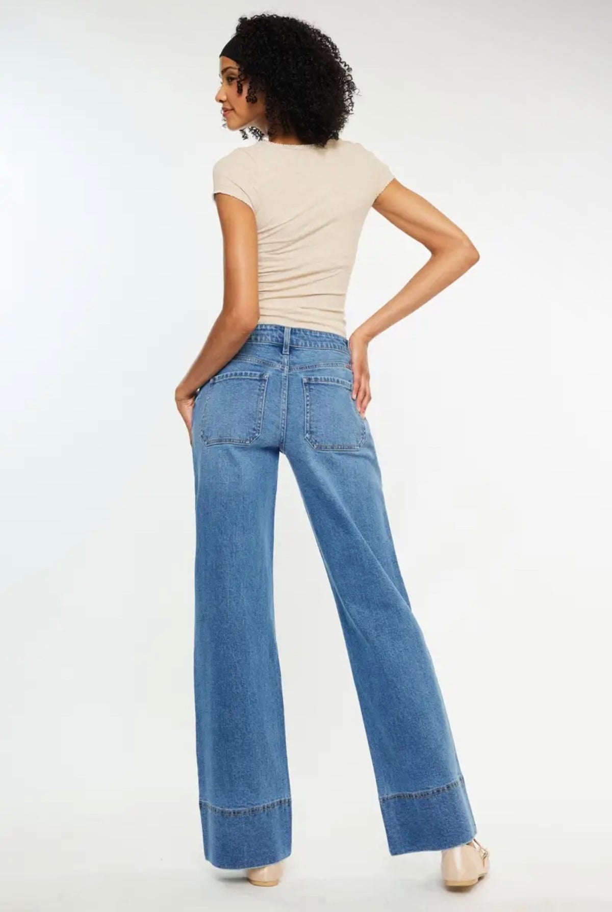 Mid Rise Wide Leg Jean