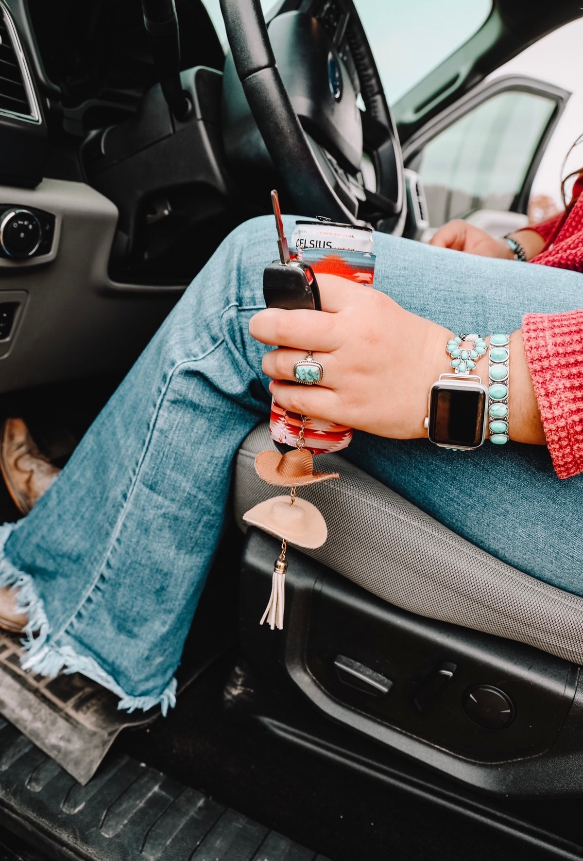 Stone &amp; Brown Cowboy Hat Keychain